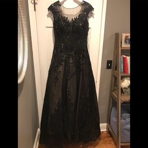 NWT Jovani gown, size 14